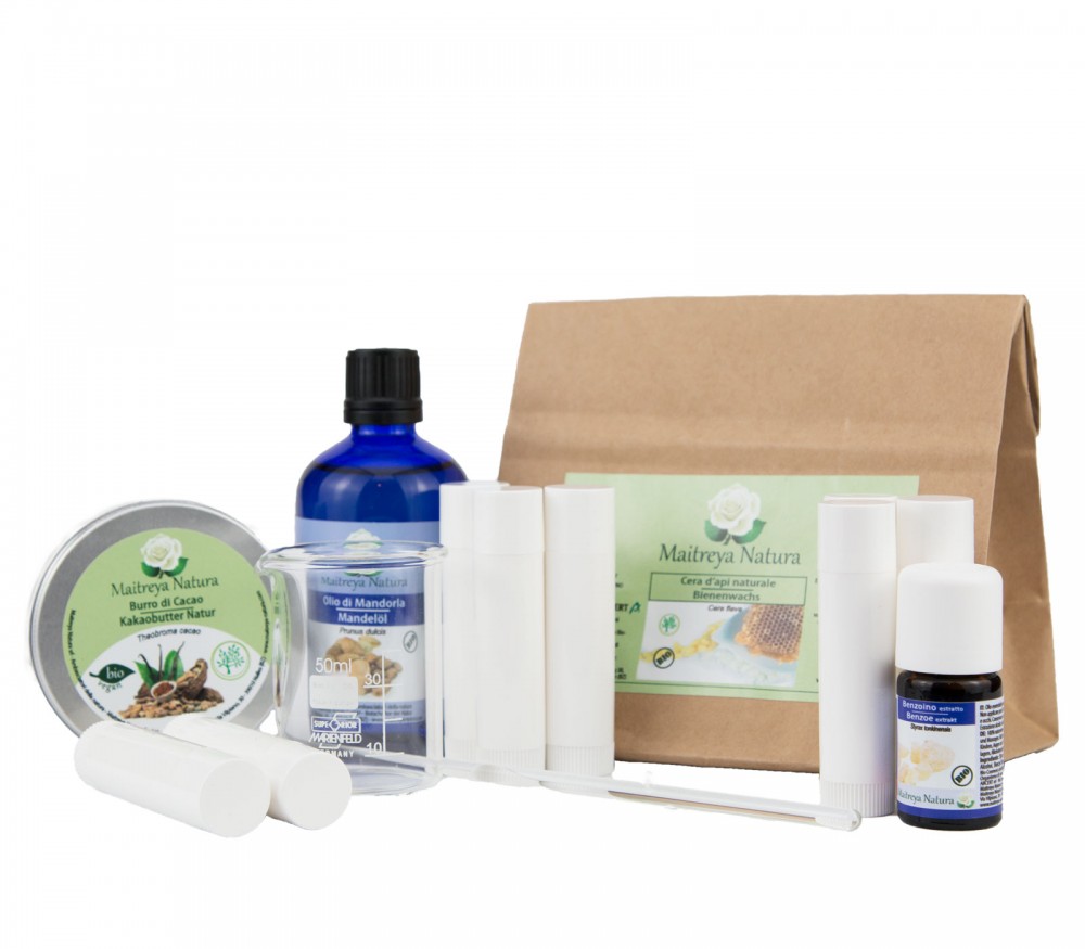 Vendita online: Kit autoproduzione per balsamo labbra Vendita online: Kit autoproduzione per balsamo labbra