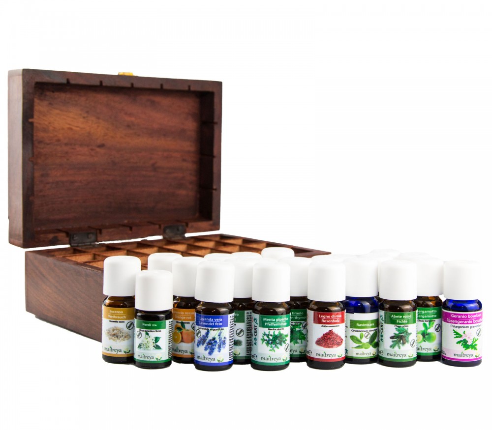 Vendita online: Kit professionale con 24 oli essenziali Vendita online: Kit professionale con 24 oli essenziali